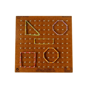 Geoplano cuadrado en madera