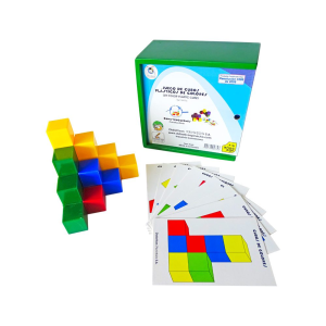 Juego de cubos plásticos de colores